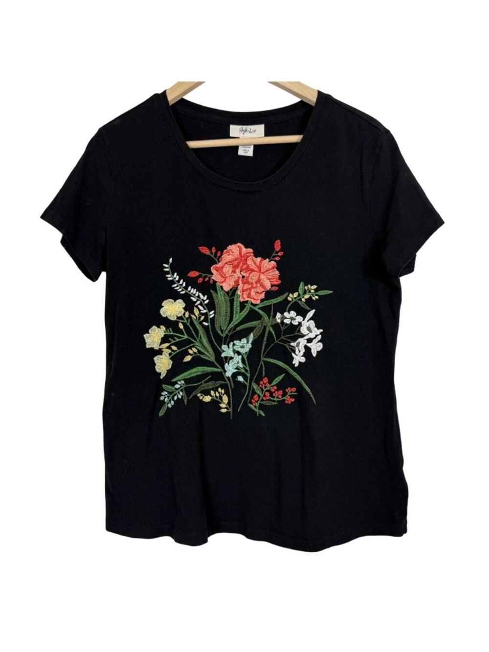 Style & Co Women’s Embroidered T-Shirt Medium Colorful Floral Black Cotton